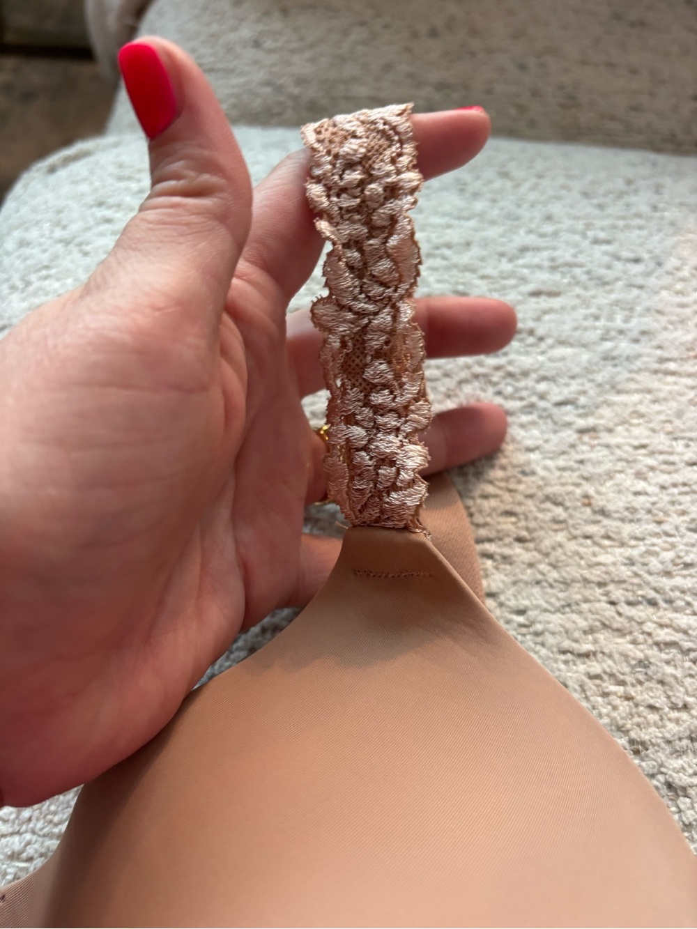 Natori Smooth Molded Nude Bra with Lace Straps 36DDD - Picture 4 of 6